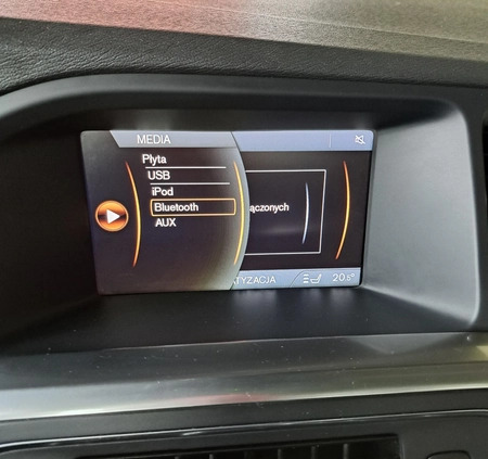 Volvo V60 cena 23500 przebieg: 248400, rok produkcji 2011 z Bogatynia małe 92